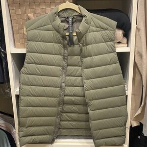 lululemon athletica Men's casual navigation down Vest M